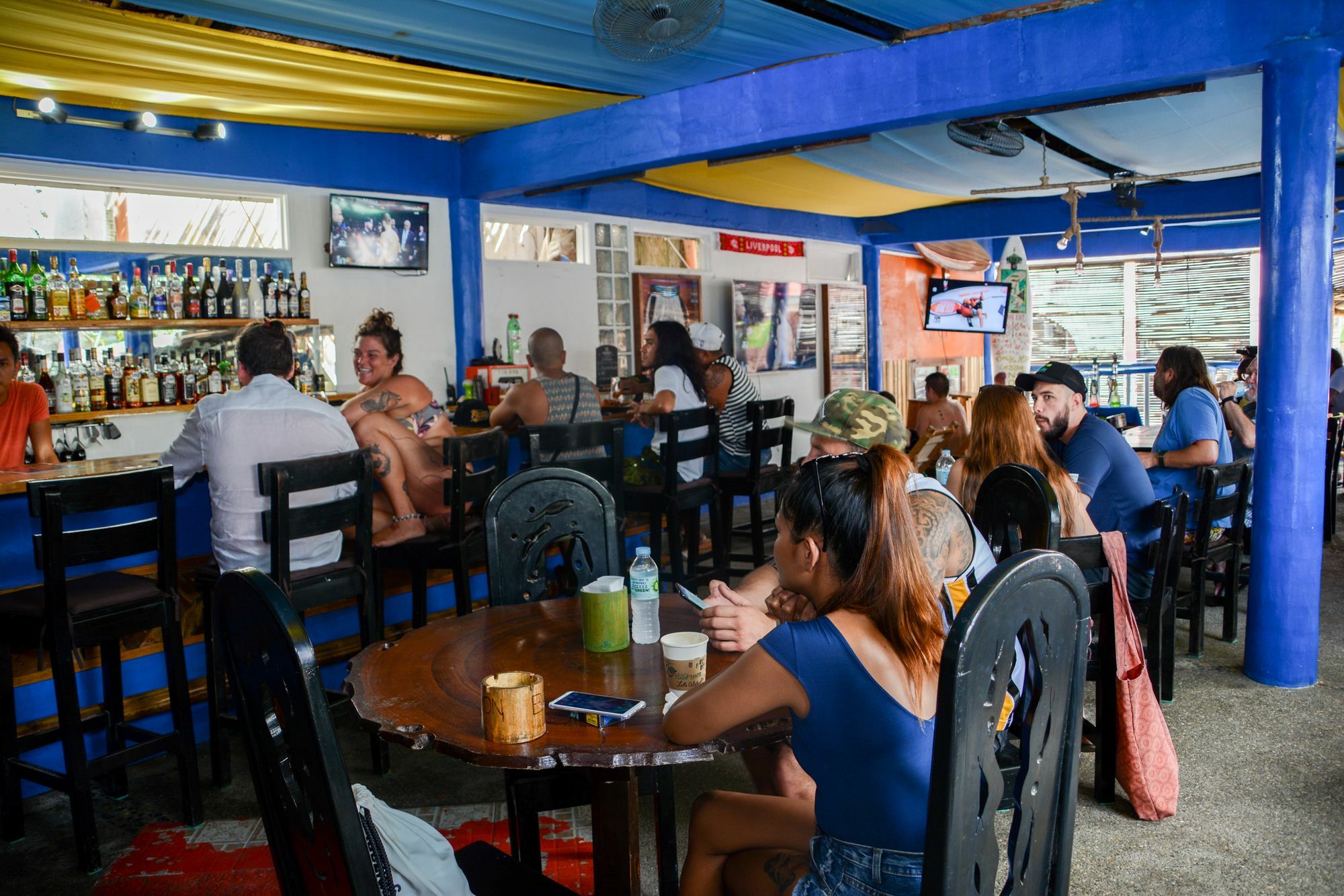 Jeepney Hostel And Kite Resort Balabag  Bagian luar foto